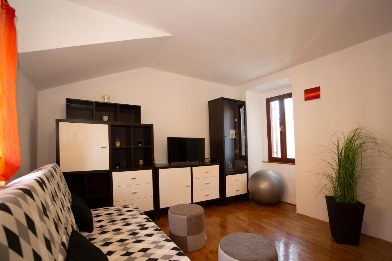 Apartment Kika Pula Exterior foto
