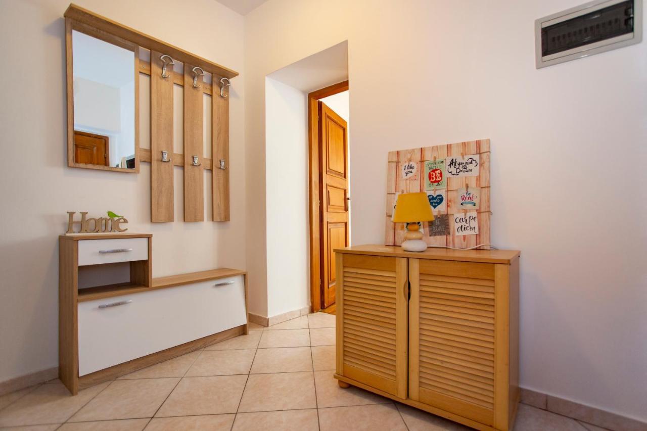 Apartment Kika Pula Exterior foto